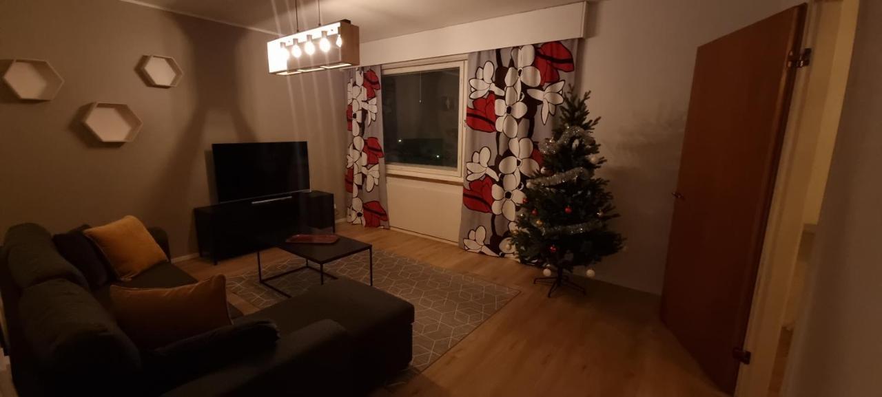 Apartment For Four At The City Center Rovaniemi Bagian luar foto